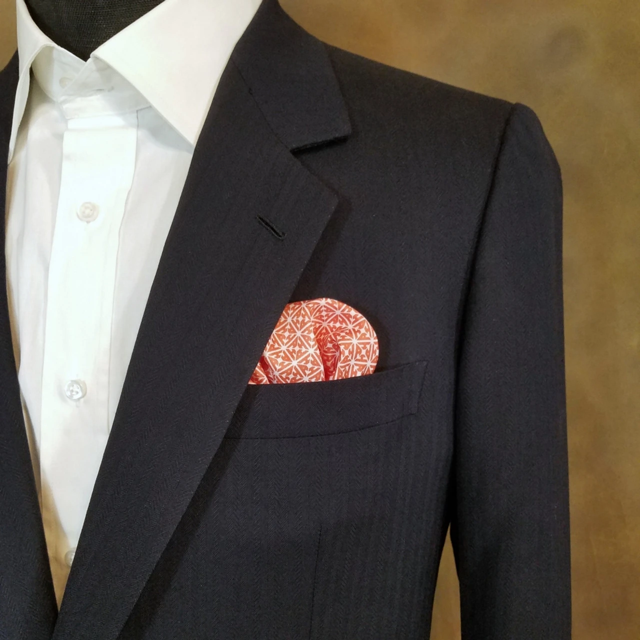 100% Silk Pocket Square - Bronze Brown & Salmon Diamond Design 12.5in 3 100% Silk Pocket Square - Bronze Brown & Salmon Diamond Design 12.5in - Image 3
