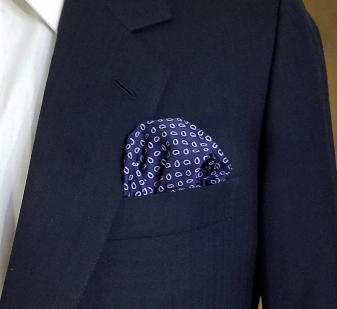 100% Silk Pocket Square - Navy & Royal Blue Petite Paisleys 12.5 X 12.5 3 100% Silk Pocket Square - Navy & Royal Blue Petite Paisleys 12.5 X 12.5 - Image 3