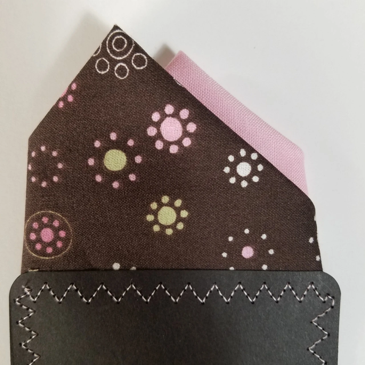 100% Cotton Pre-Folded Pocket Square Handkerchief Insert - Mod Brown & Pink 4 100% Cotton Pre-Folded Pocket Square Handkerchief Insert - Mod Brown & Pink - Image 4