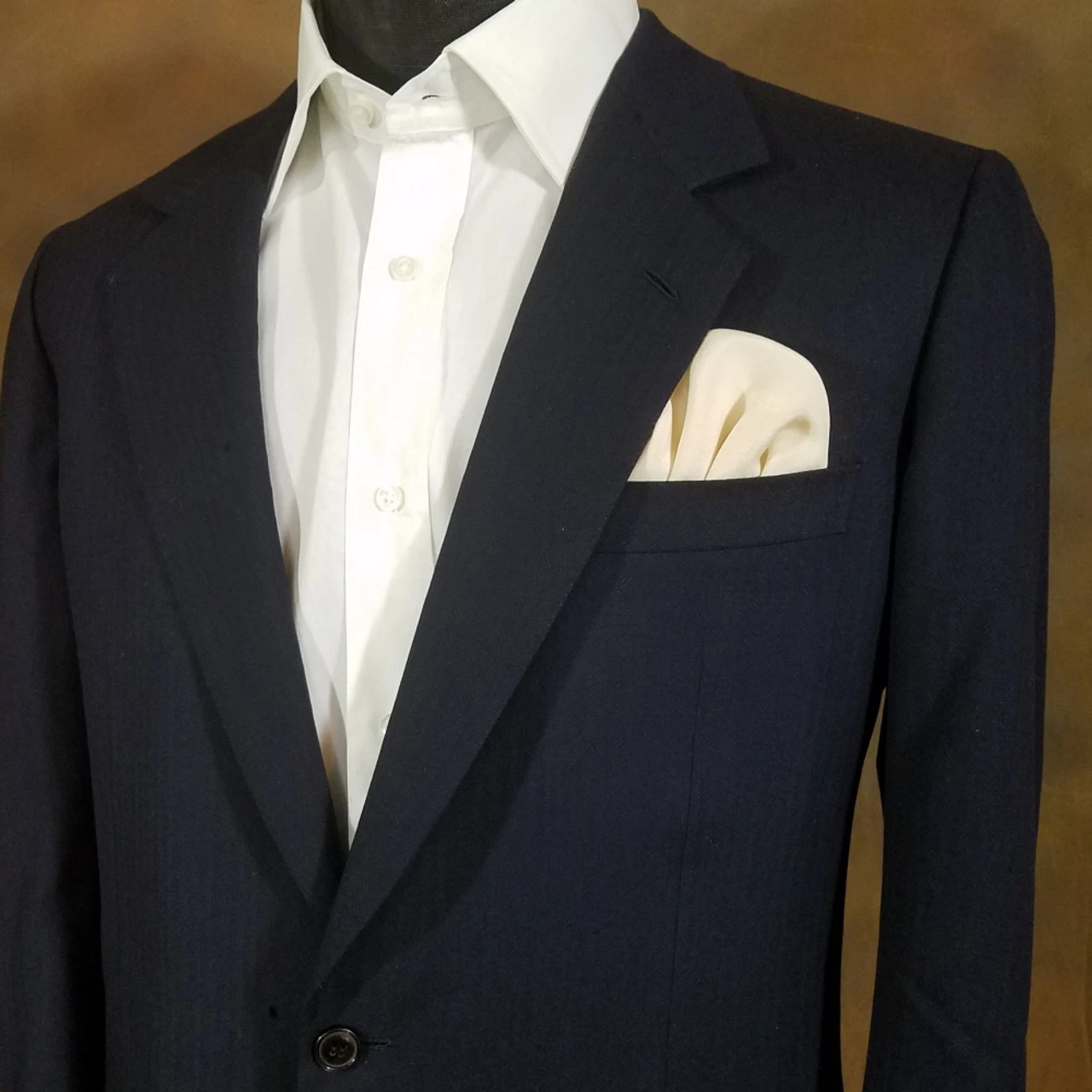 Cream 100% Silk Charmeuse Pre-Folded Pocket Square Insert 2 Cream 100% Silk Charmeuse Pre-Folded Pocket Square Insert - Image 2